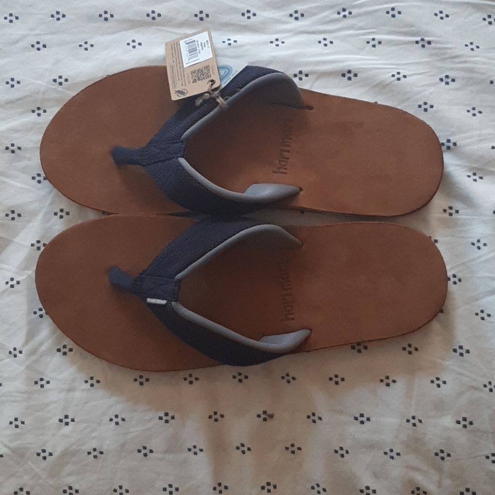 Hari Mari boat flip-flops (tag still on)